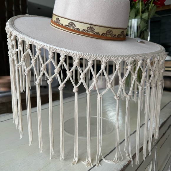 Maneloa Hat
